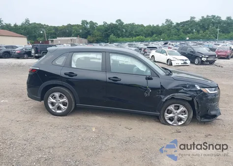 2024 Honda Hr-V Awd Lx z USA, uszkodzony, nr VIN 3CZRZ2H30RM738280